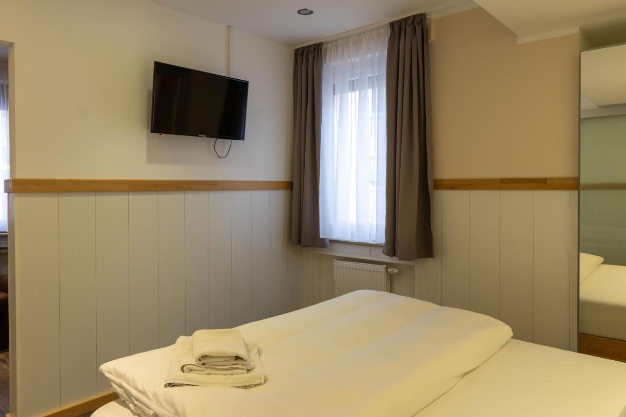 Hotel Post Neckarsulm Buitenkant foto