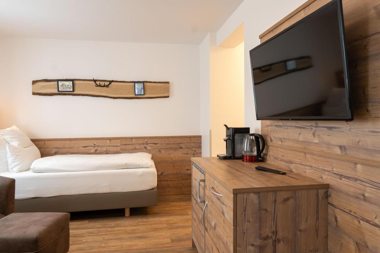 Hotel Post Neckarsulm Buitenkant foto