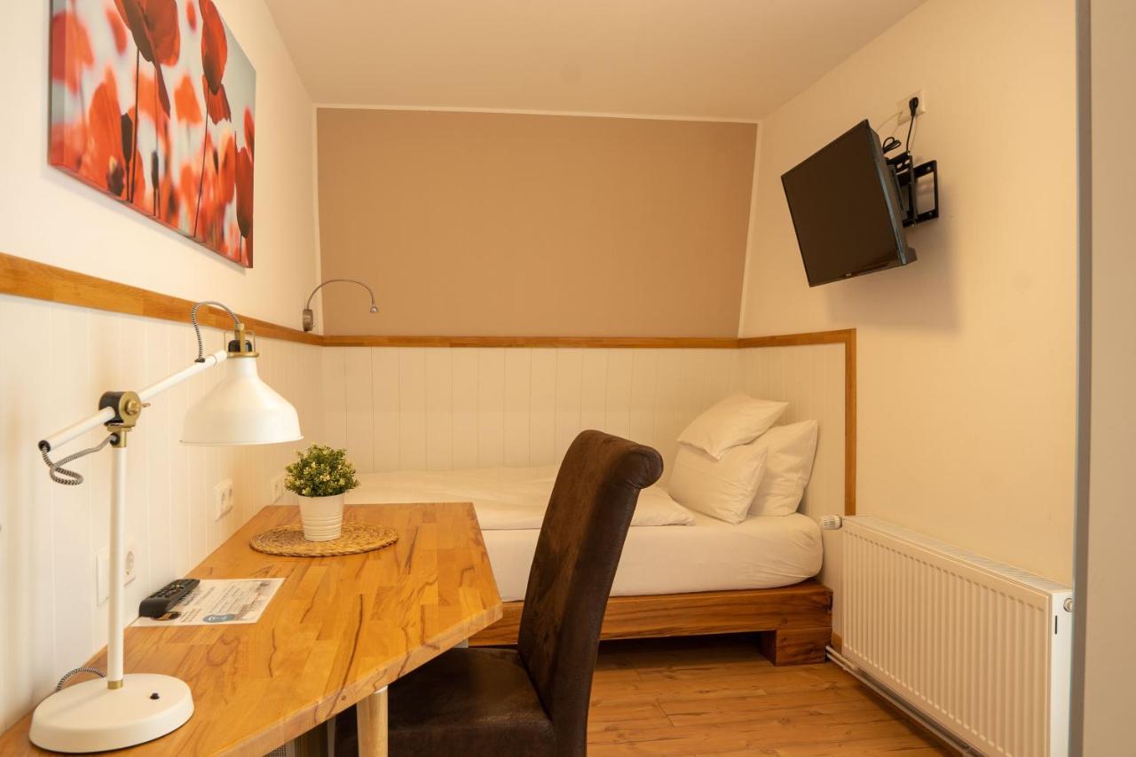Hotel Post Neckarsulm Buitenkant foto