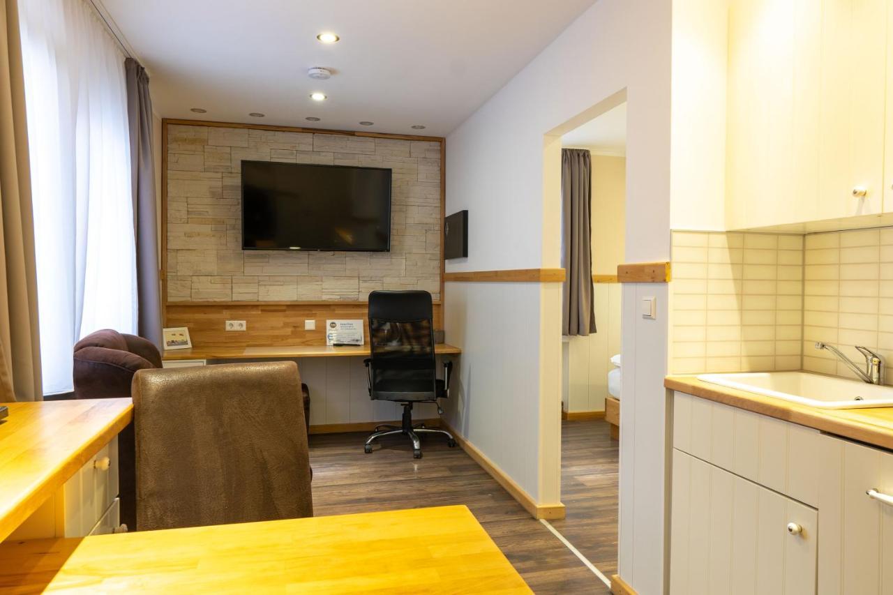 Hotel Post Neckarsulm Buitenkant foto
