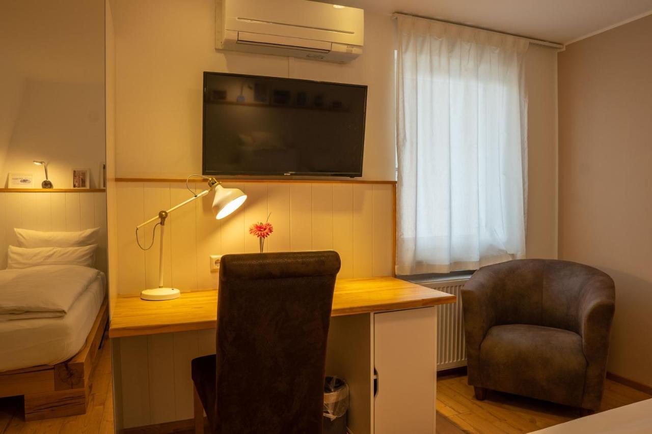 Hotel Post Neckarsulm Buitenkant foto