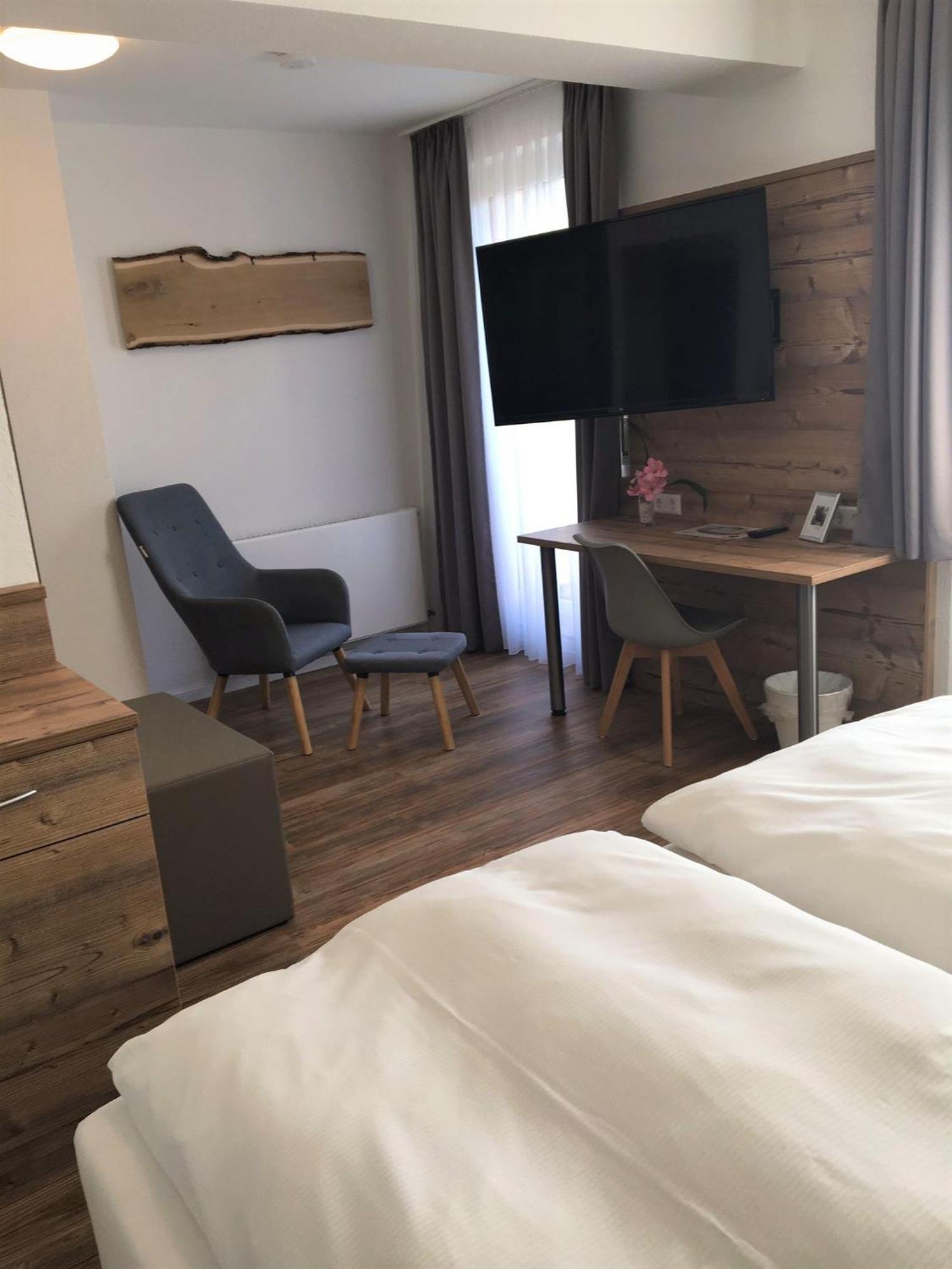 Hotel Post Neckarsulm Buitenkant foto